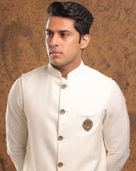 Gold-Plated OM Heartistic Brooch