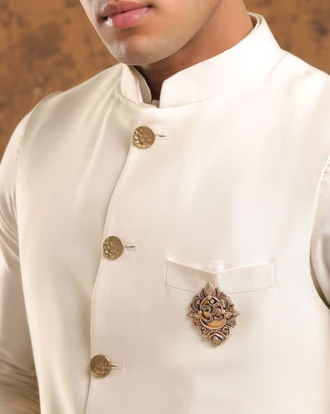 Gold-Plated OM Heartistic Brooch