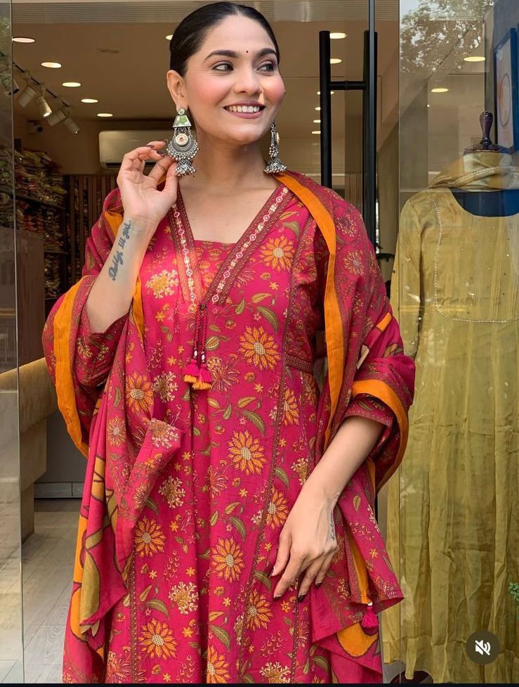 Beautiful Cotton Orange Dupatta Set