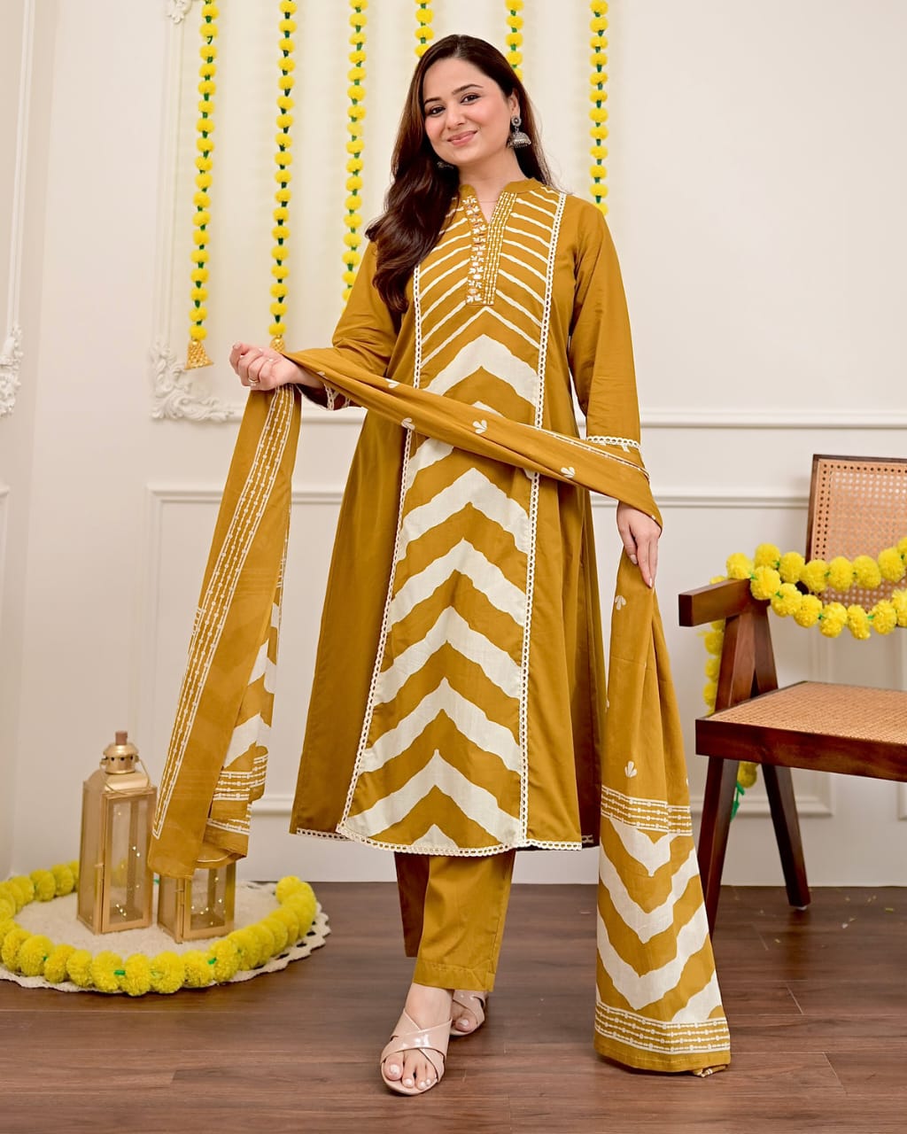 Cotton Print Hand Work Straight Yellow Dupatta Set